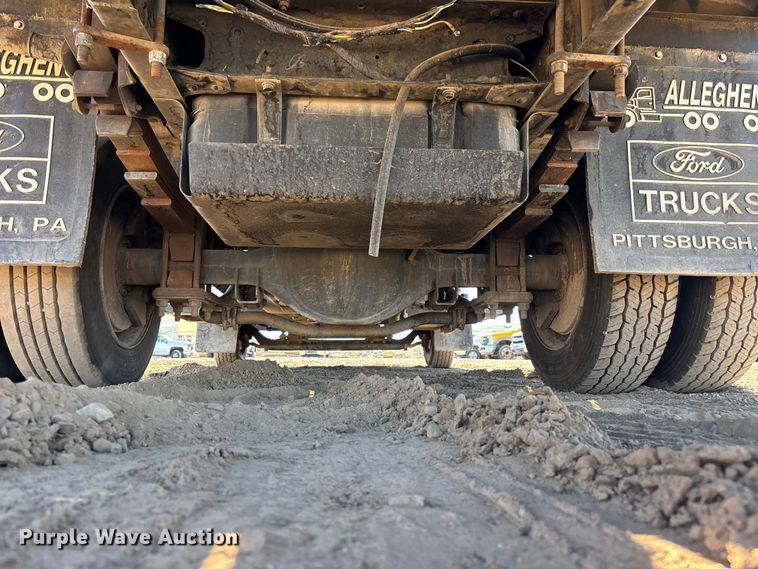 image for item ER7686 2008 Chevrolet C4500 flatbed truck