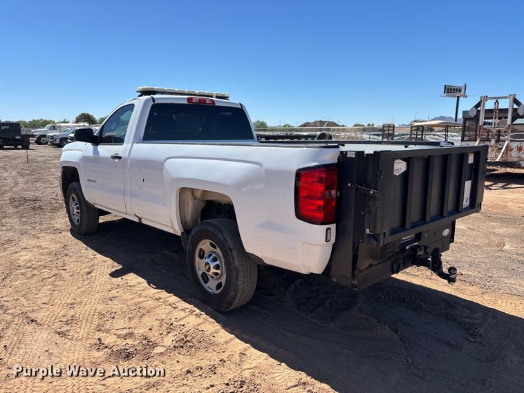 image for item ER7687 2016 Chevrolet Silverado 2500HD pickup truck