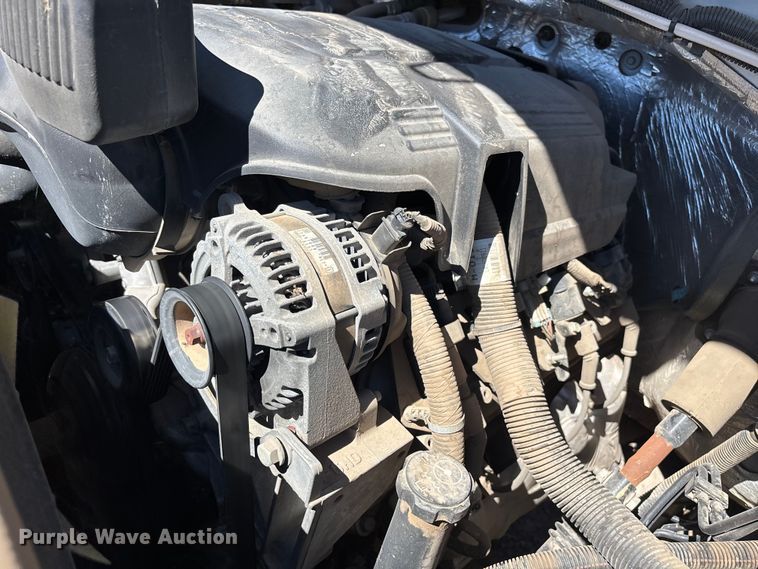 image for item ER7687 2016 Chevrolet Silverado 2500HD pickup truck
