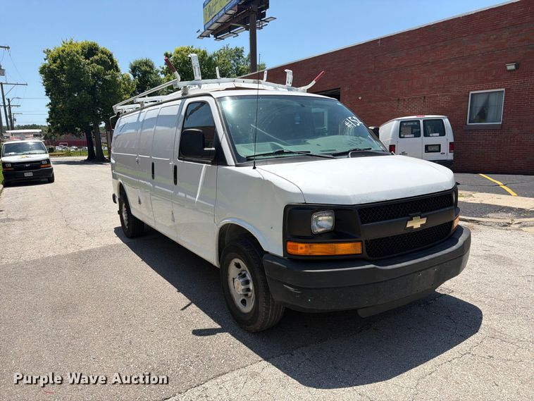 image for item ES6509 2013 Chevrolet Express 2500 van