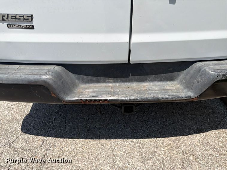image for item ES6509 2013 Chevrolet Express 2500 van