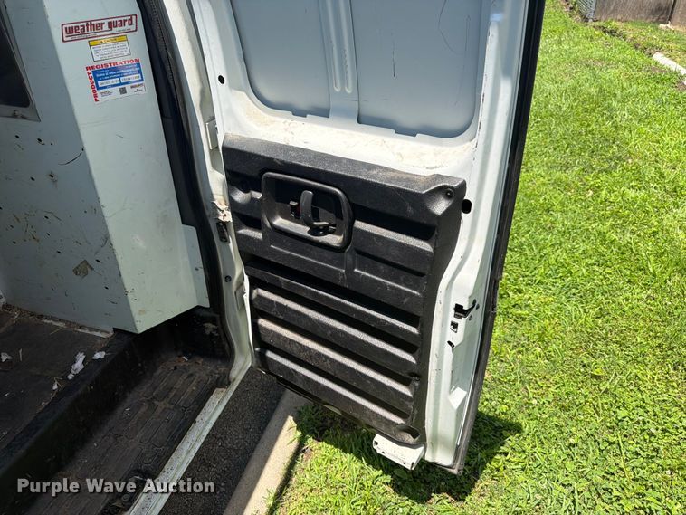 image for item ES6509 2013 Chevrolet Express 2500 van