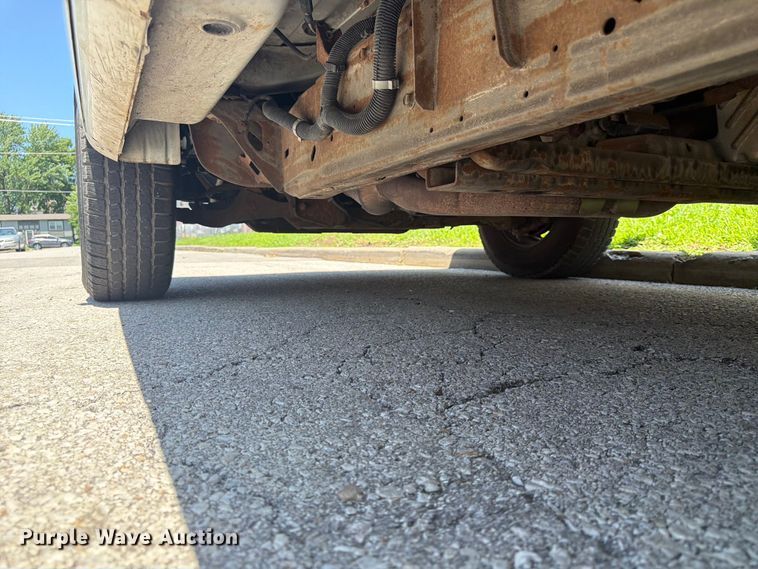 image for item ES6509 2013 Chevrolet Express 2500 van