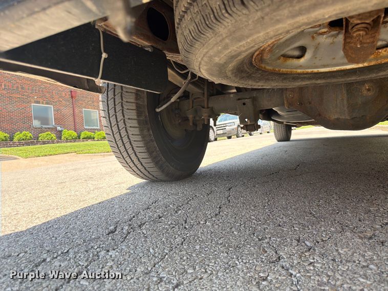 image for item ES6509 2013 Chevrolet Express 2500 van