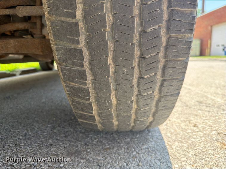 image for item ES6509 2013 Chevrolet Express 2500 van