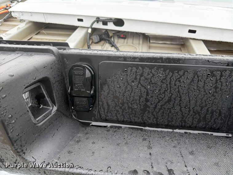 image for item ES6522 2026 Ford Pickup truck bed