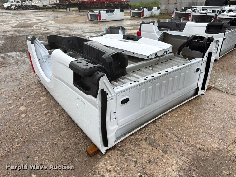 image for item ES6523 Pickup truck bed