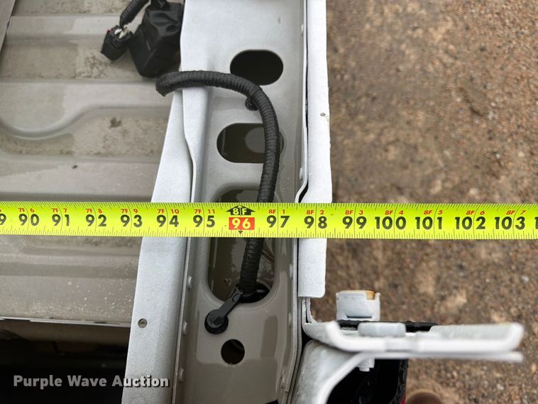 image for item ES6523 Pickup truck bed