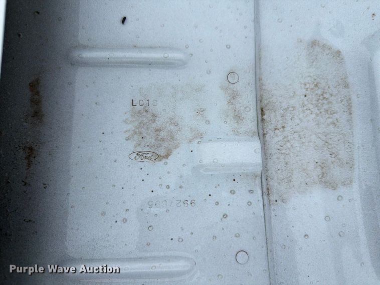 image for item ES6524 Pickup truck bed