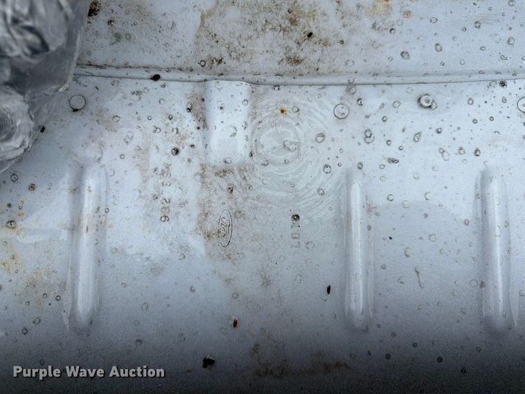 image for item ES6524 Pickup truck bed