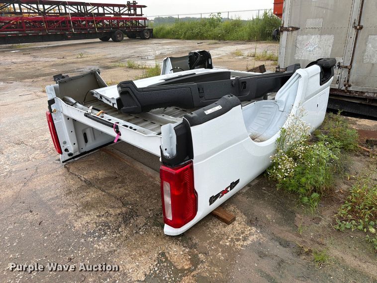 Pickup truck bed