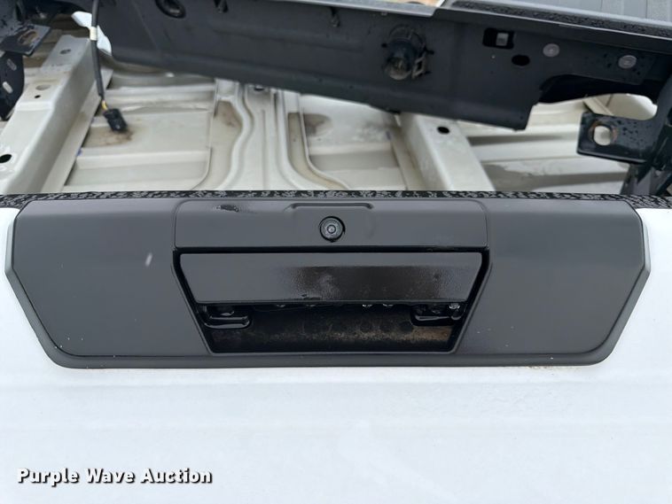 image for item ES6525 Pickup truck bed