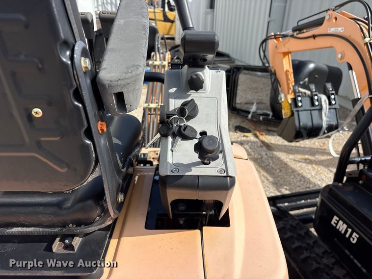 image for item ET0154 Erie EM15 mini excavator