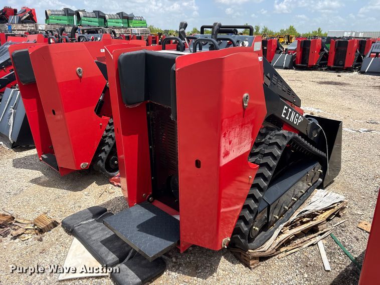 image for item ET0171 2024 Erie SCL850 compact utility loader