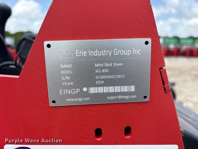 image for item ET0171 2024 Erie SCL850 compact utility loader