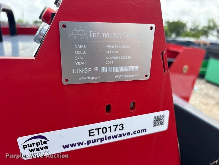 image for item ET0173 2024 Erie SCL850 compact utility loader