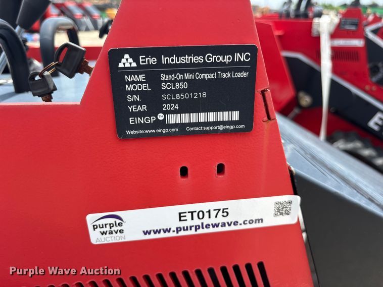 image for item ET0175 2024 Erie SCL850 compact utility loader