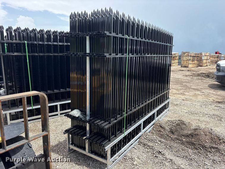 image for item ET0271 (22) Valley Pioneer F10 fence panels