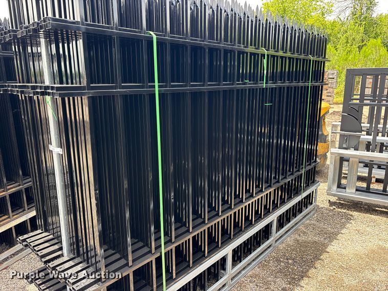 image for item ET0272 (22) Valley Pioneer F10 fence panels