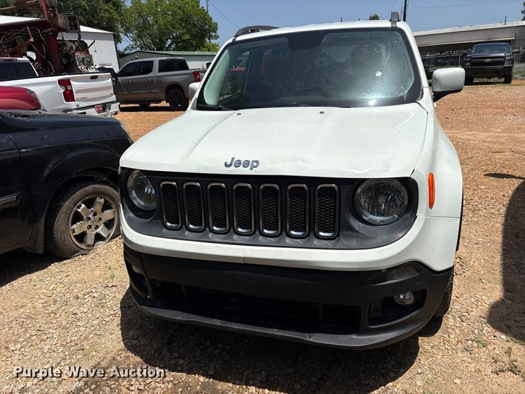 image for item ET0320 2017 Jeep Renegade SUV