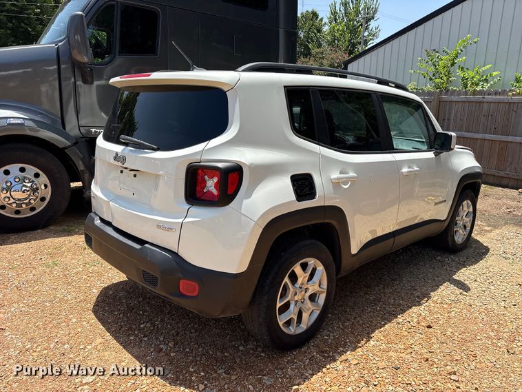 image for item ET0320 2017 Jeep Renegade SUV