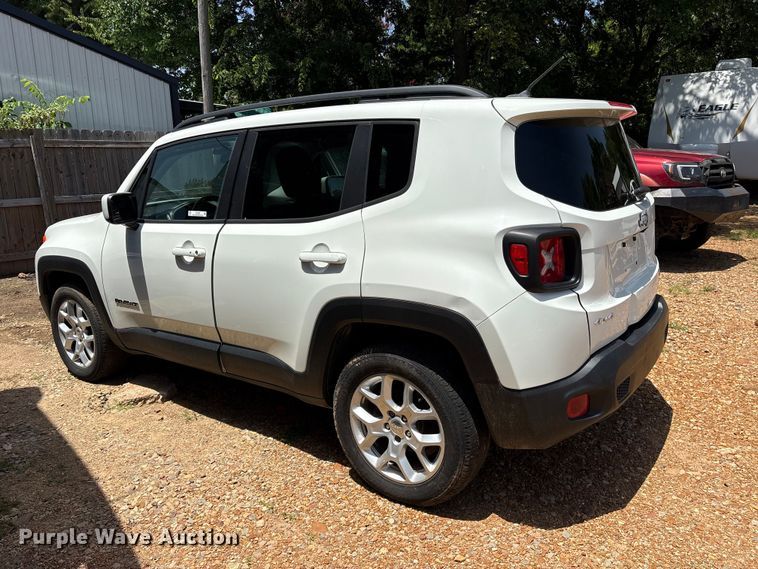 image for item ET0320 2017 Jeep Renegade SUV