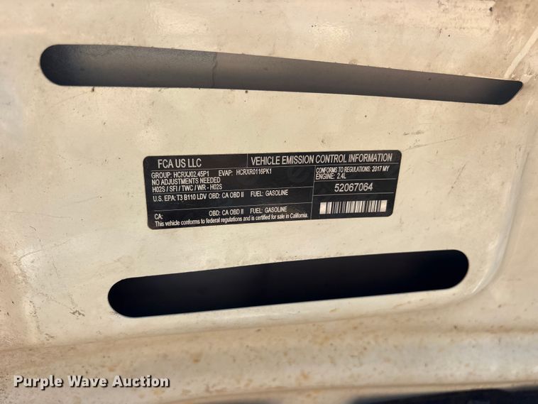 image for item ET0320 2017 Jeep Renegade SUV