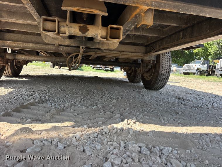 image for item ET0329 2022 Durahaul dump trailer