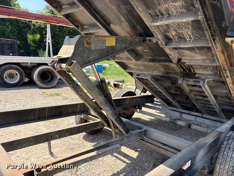 image for item ET0329 2022 Durahaul dump trailer