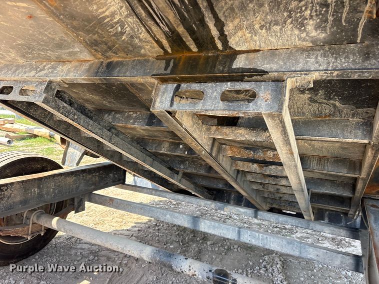 image for item ET0329 2022 Durahaul dump trailer