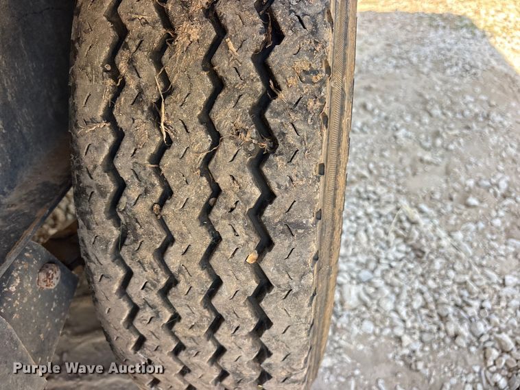image for item ET0329 2022 Durahaul dump trailer