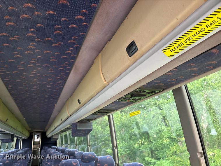 image for item ET0336 1999 Prevost H3 Coach coach bus