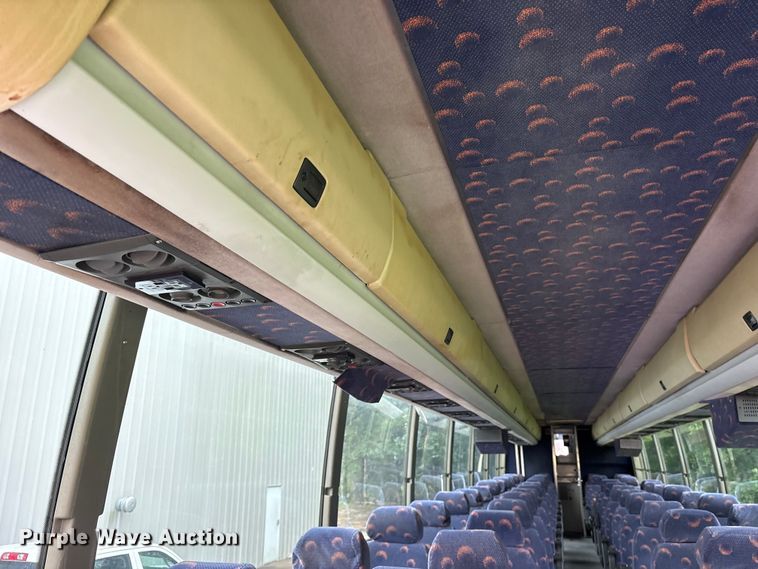 image for item ET0336 1999 Prevost H3 Coach coach bus