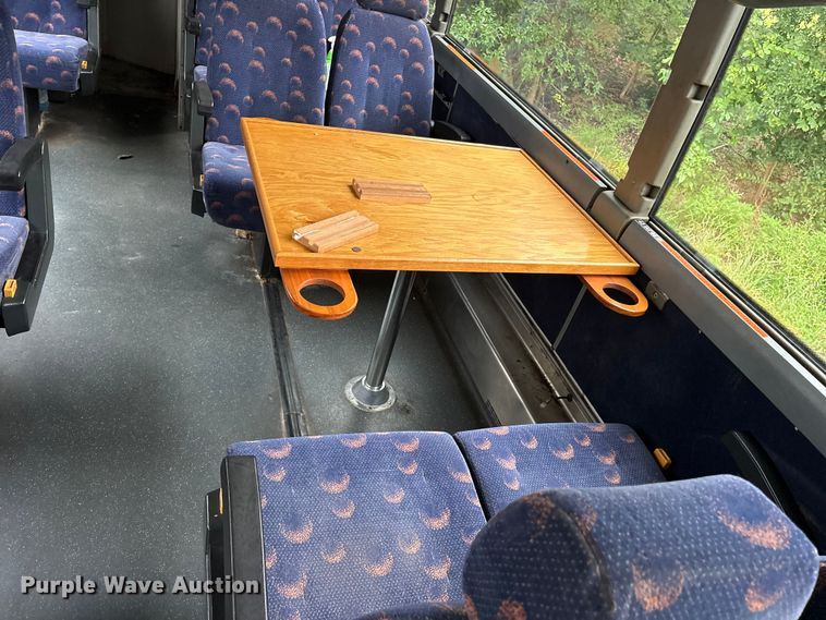 image for item ET0336 1999 Prevost H3 Coach coach bus