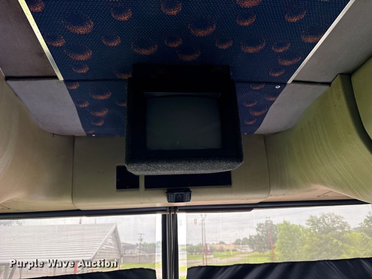 image for item ET0336 1999 Prevost H3 Coach coach bus