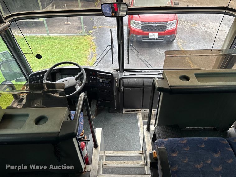 image for item ET0336 1999 Prevost H3 Coach coach bus