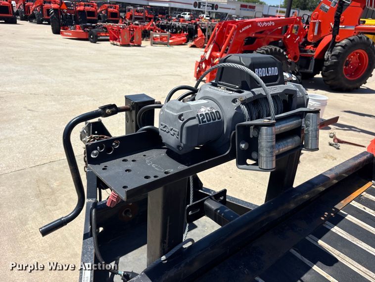 image for item ET0340 2022 Big Tex 14TL-20BK tilt deck equipment trailer