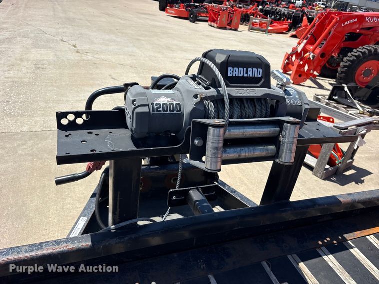 image for item ET0340 2022 Big Tex 14TL-20BK tilt deck equipment trailer