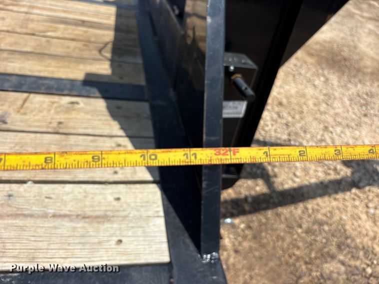 image for item ET0356 2025 Load Trail Low-Pro Gooseneck Hyd Dove equipment trailer