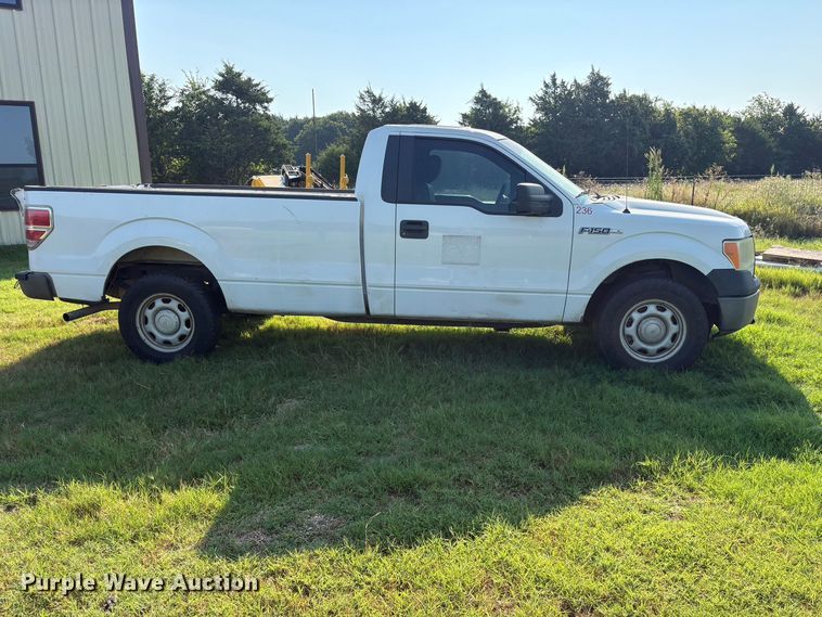 image for item ET0358 2014 Ford F150 pickup truck