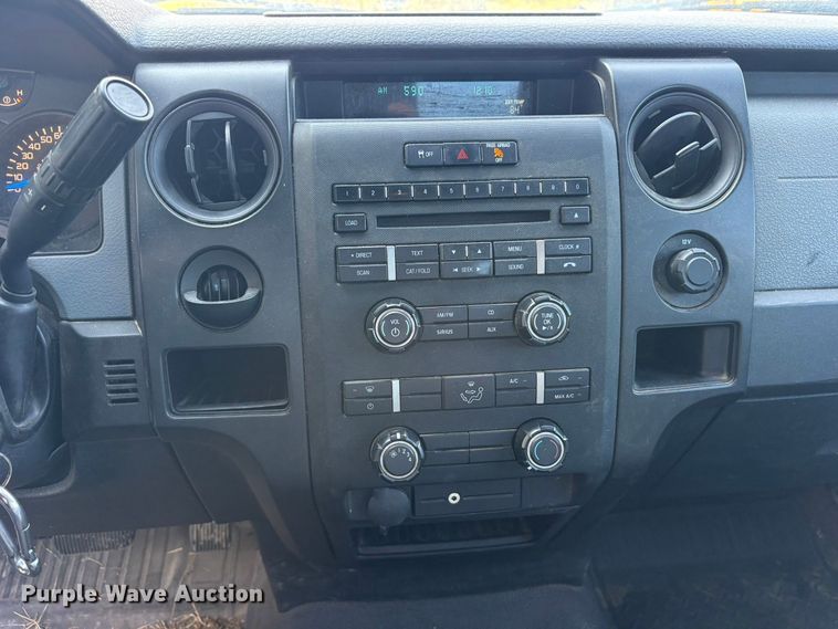 image for item ET0358 2014 Ford F150 pickup truck
