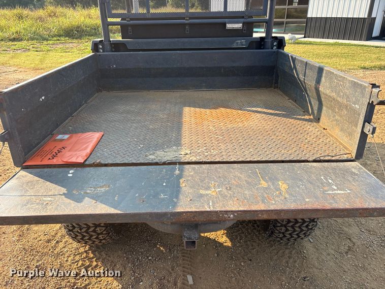 image for item ET0361 2011 Kubota RTV900 utility vehicle