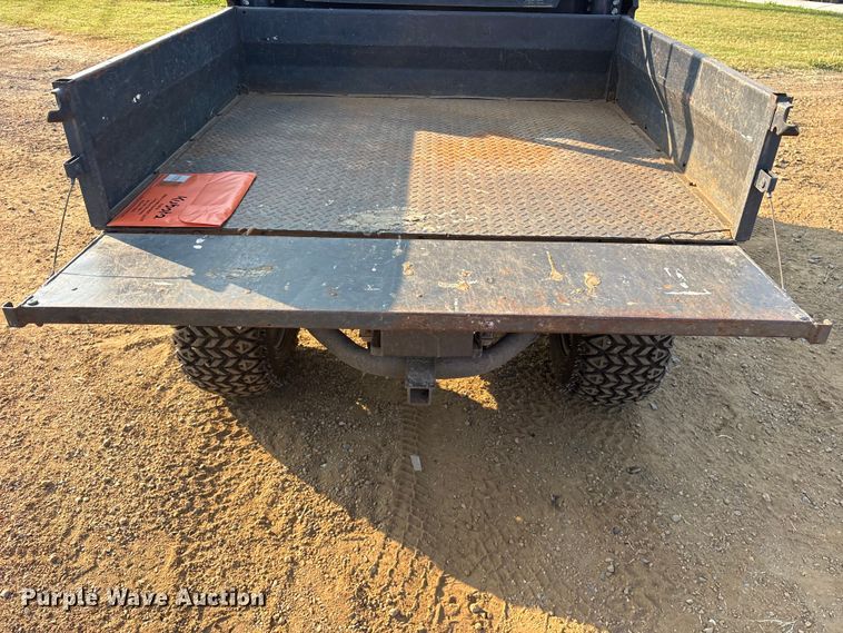 image for item ET0361 2011 Kubota RTV900 utility vehicle