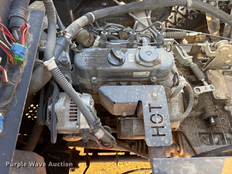 image for item ET0361 2011 Kubota RTV900 utility vehicle