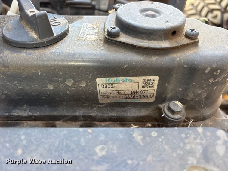image for item ET0361 2011 Kubota RTV900 utility vehicle