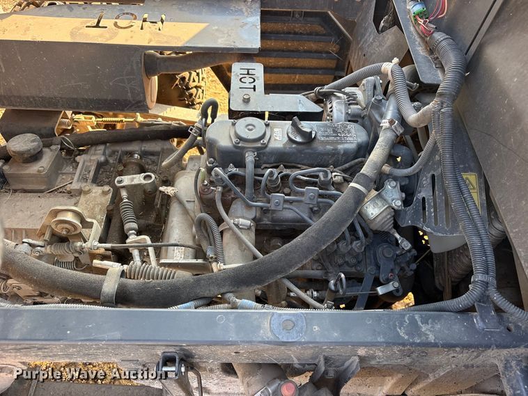 image for item ET0361 2011 Kubota RTV900 utility vehicle