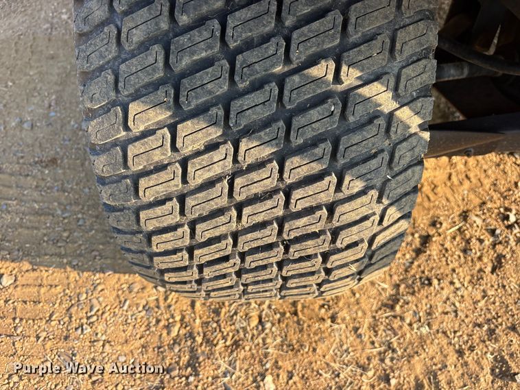 image for item ET0361 2011 Kubota RTV900 utility vehicle