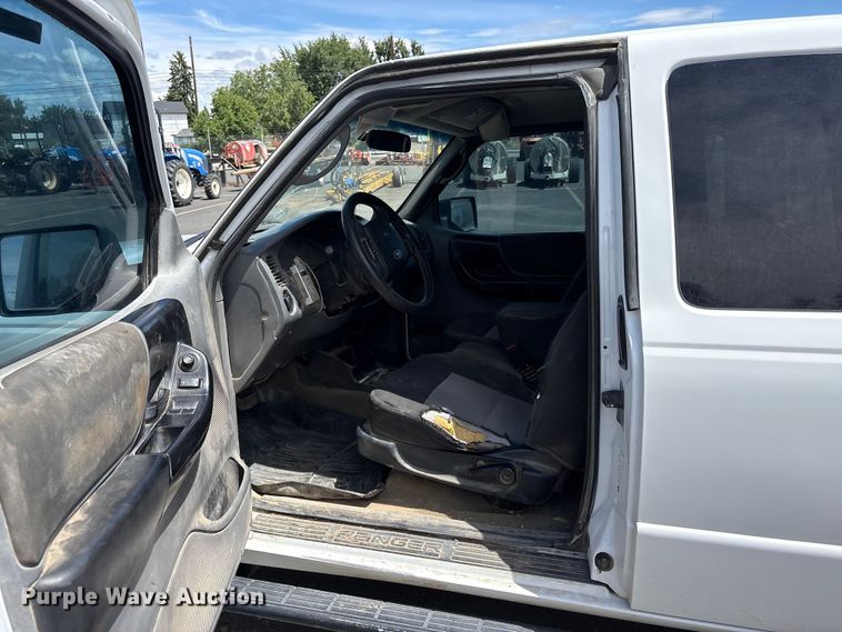 image for item ET0711 2011 Ford Ranger Ext. Cab pickup truck