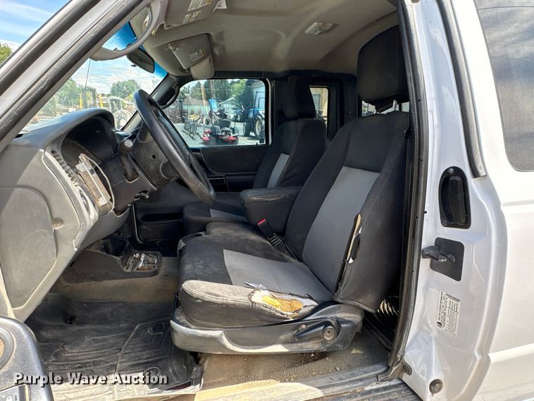 image for item ET0711 2011 Ford Ranger Ext. Cab pickup truck