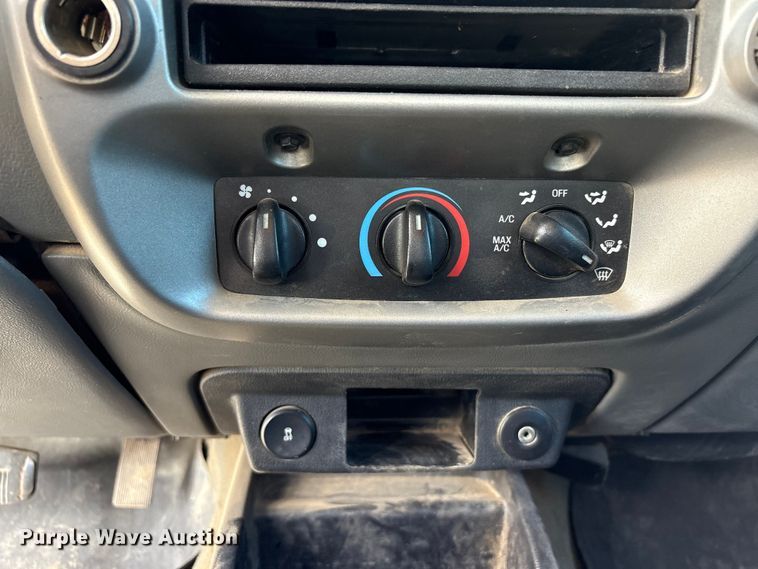 image for item ET0711 2011 Ford Ranger Ext. Cab pickup truck